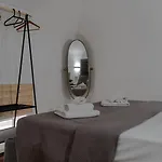 Mennulamia *